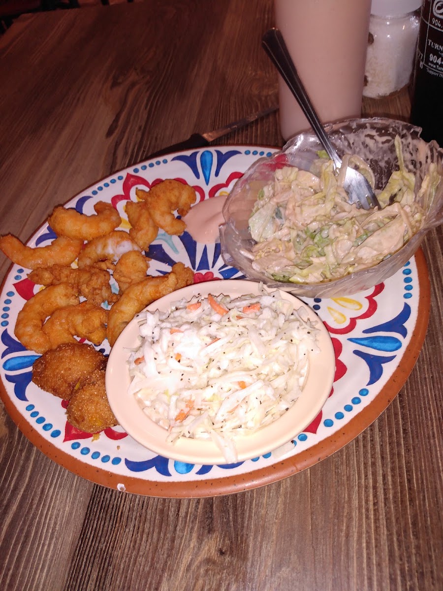 Fred Cotten's Landmark Bbq Photo 10
